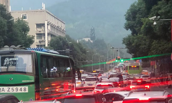 重慶市區(qū) | 小塊頭、大智慧，讓市民舒心上下班